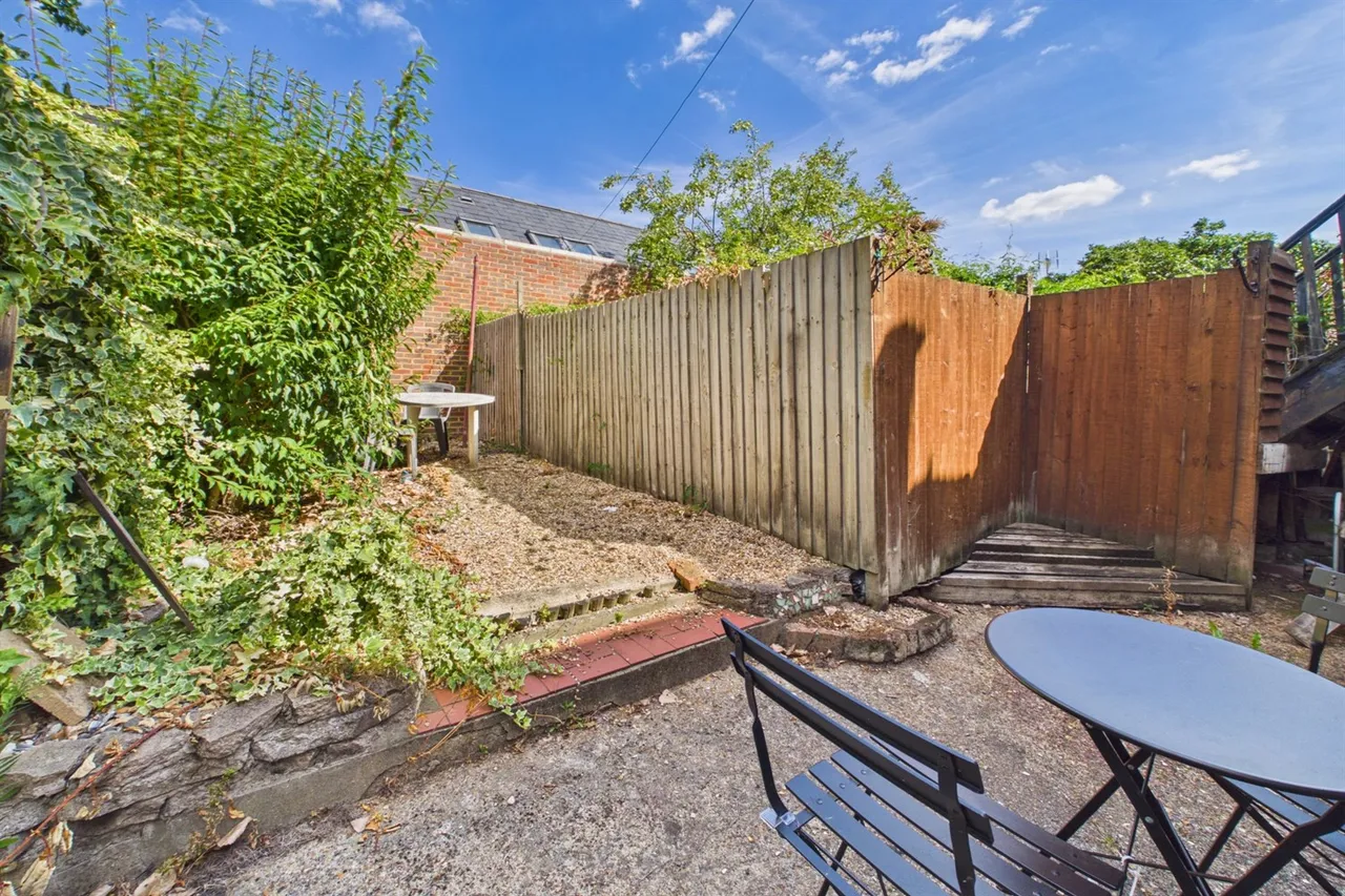 London, SW12, photo 16
