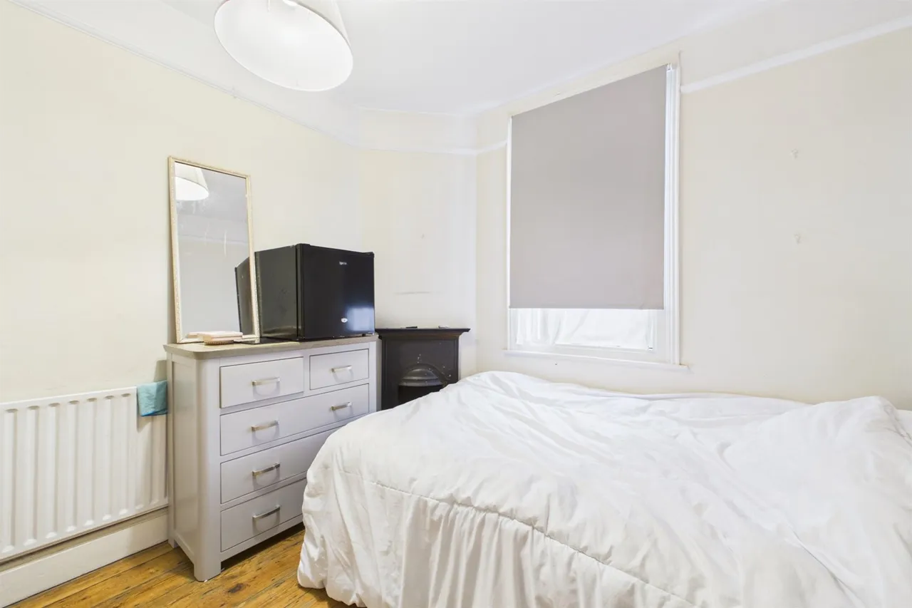 London, SW12, photo 13