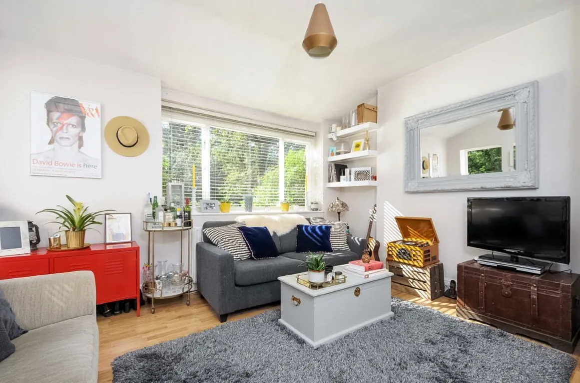 Riggindale Road, SW16, photo 3