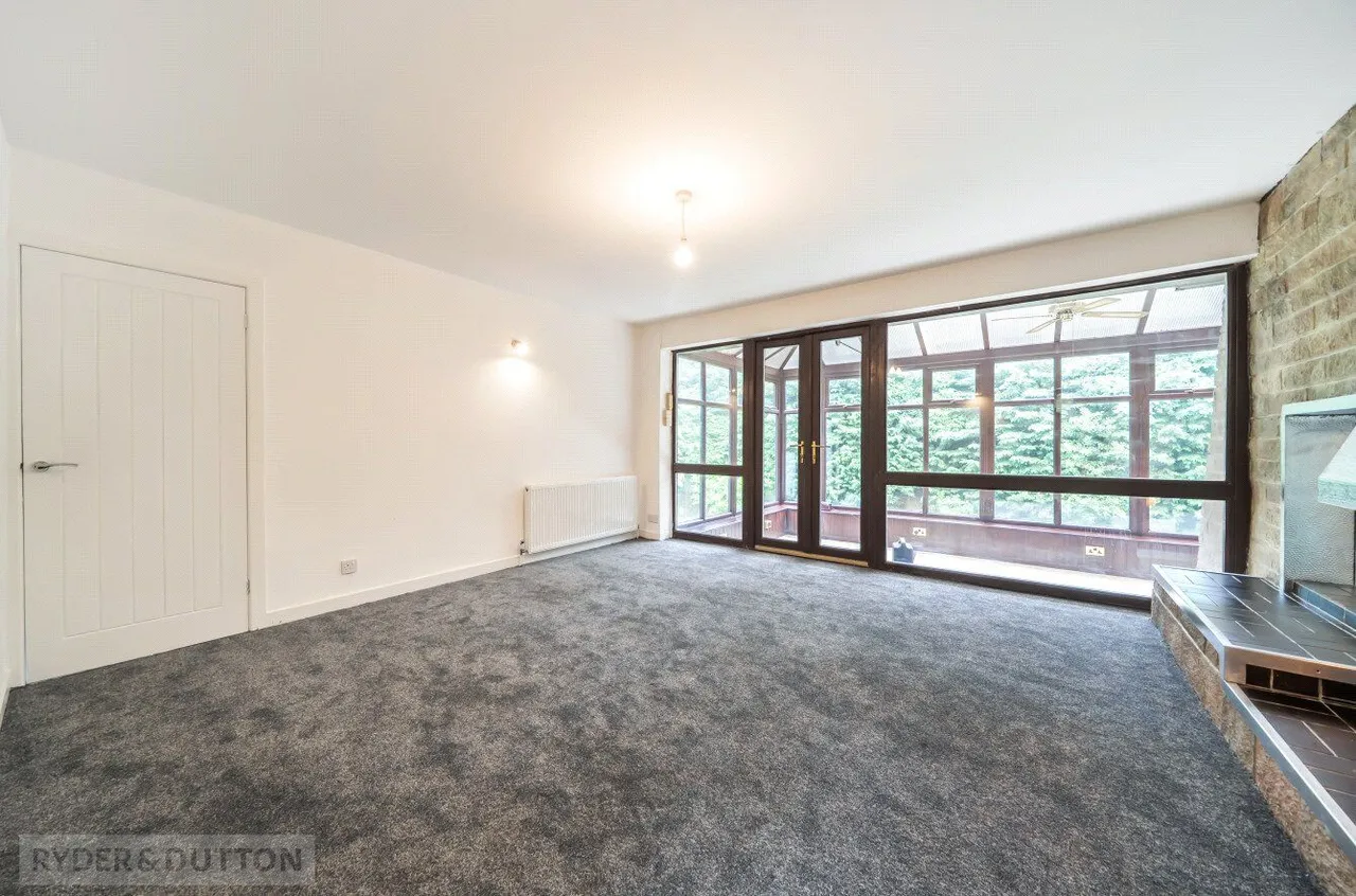 Thorncliffe Avenue, Royton, OL2, photo 6