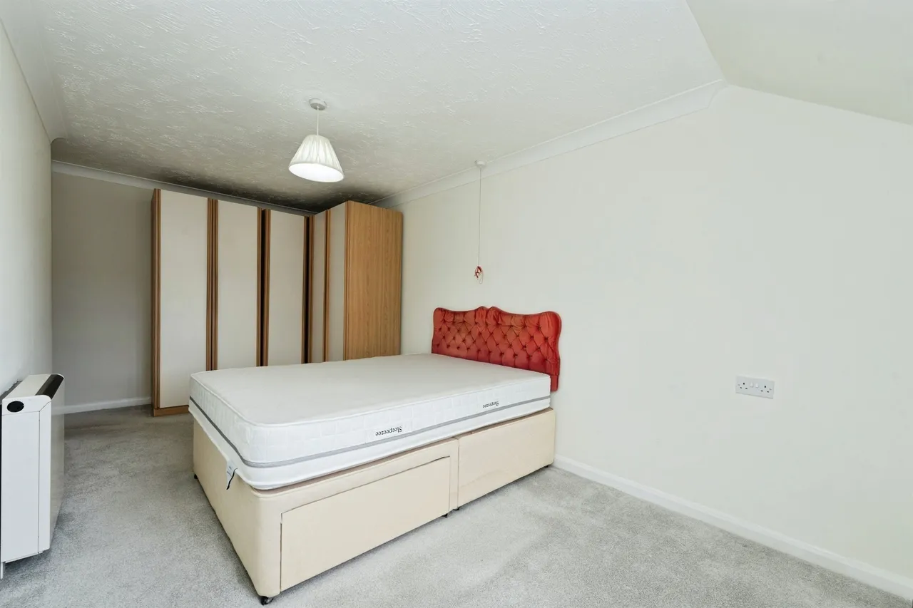 Lower High Street, Watford, WD17, photo 13