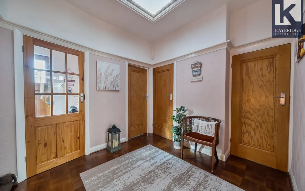 Tealing Drive, Epsom, KT19, photo 6