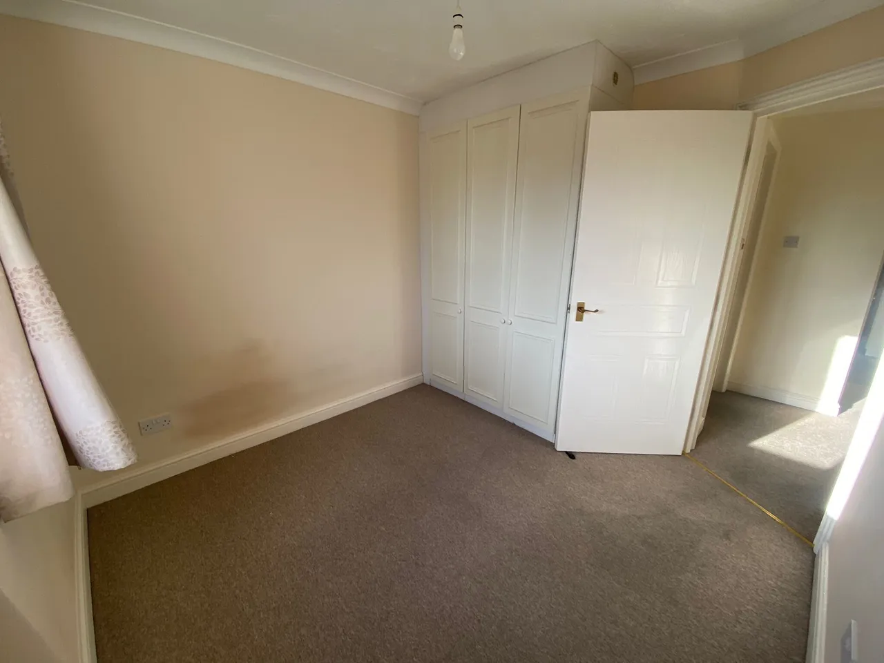 Sovereign Place, PE3, photo 8