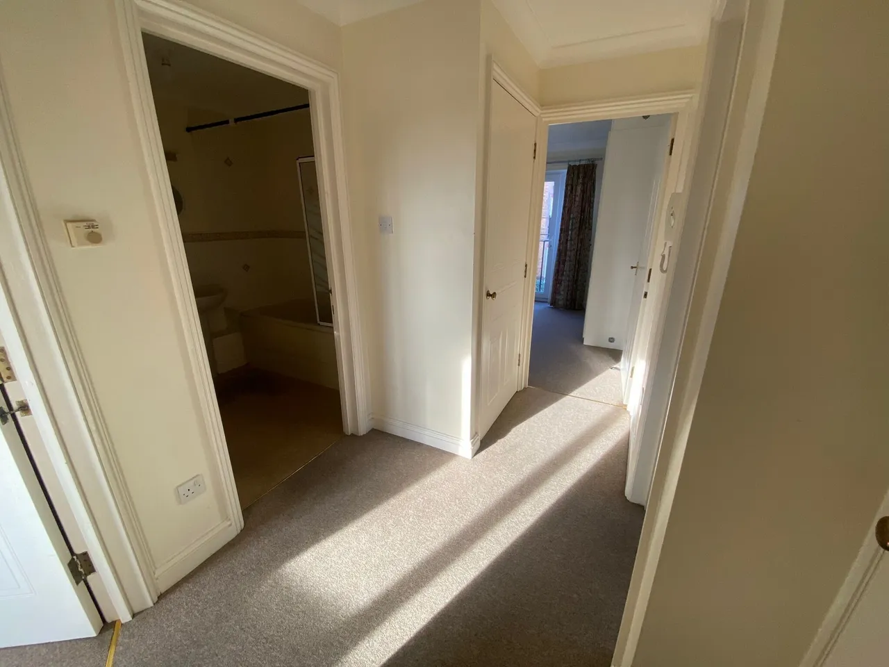 Sovereign Place, PE3, photo 3