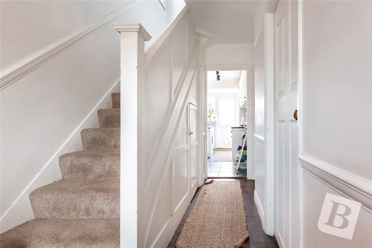 Kitchener Road, Dagenham, RM10, photo 12