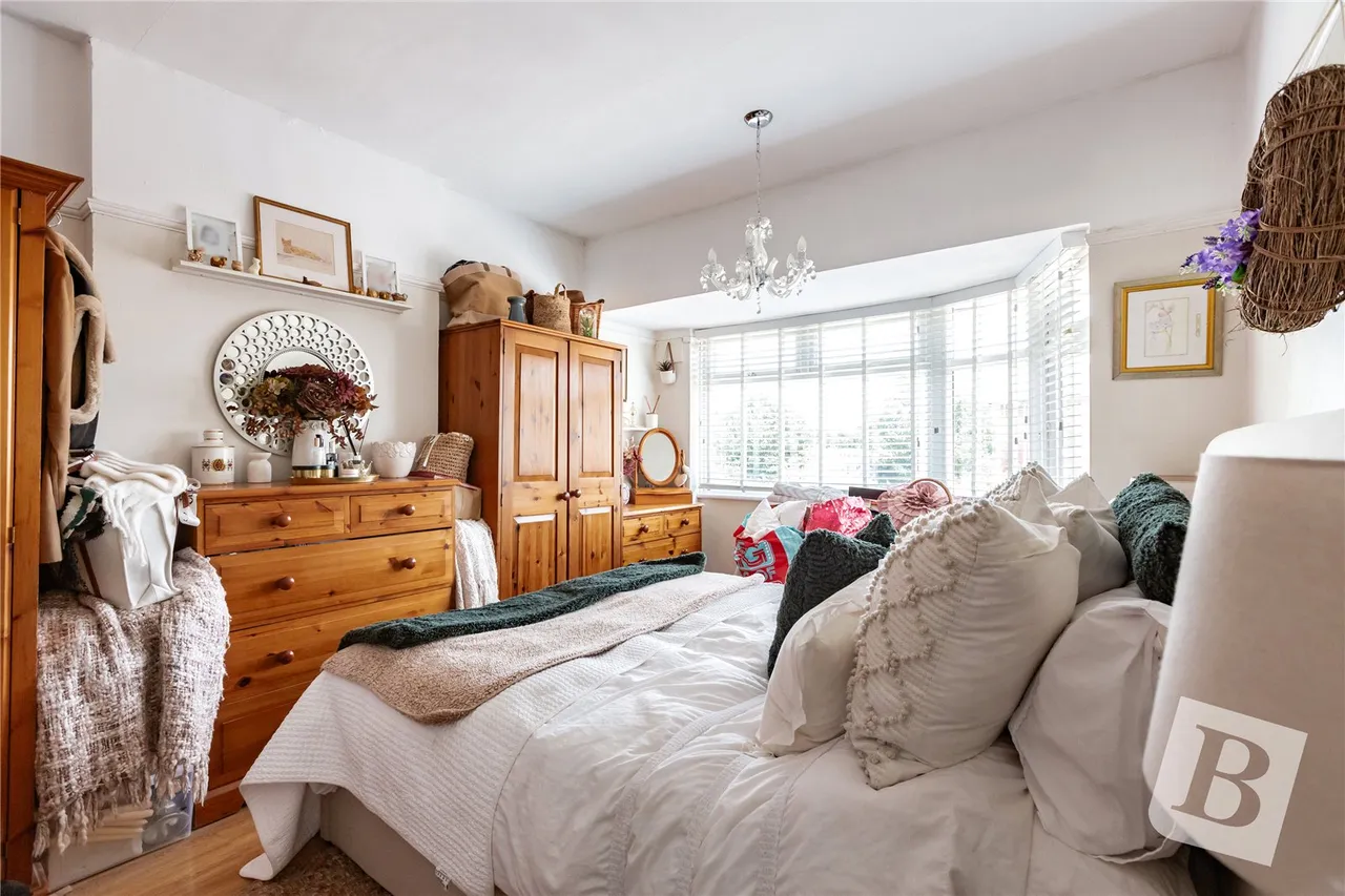 Kitchener Road, Dagenham, RM10, photo 10