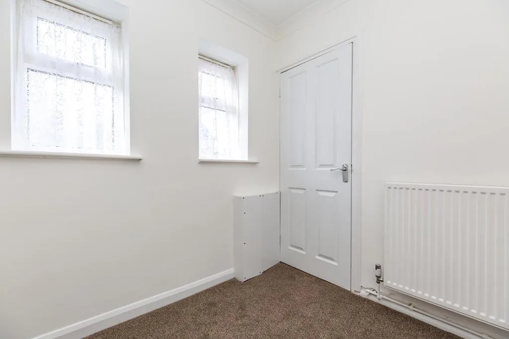 Wentworth Way, South Croydon, photo 9