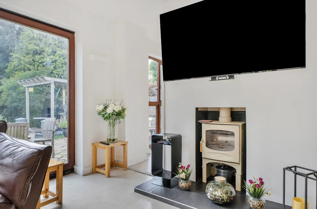 Fairoak Close, Kenley CR8 5LJ, photo 17