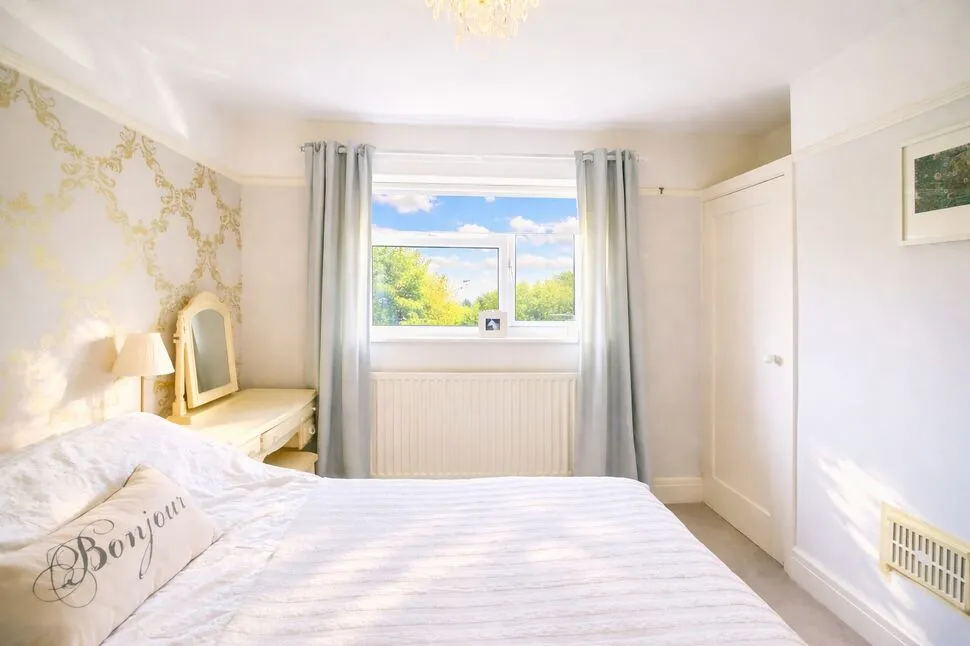 Bachelors Lane, Great Boughton, Cheshire, CH3, photo 8