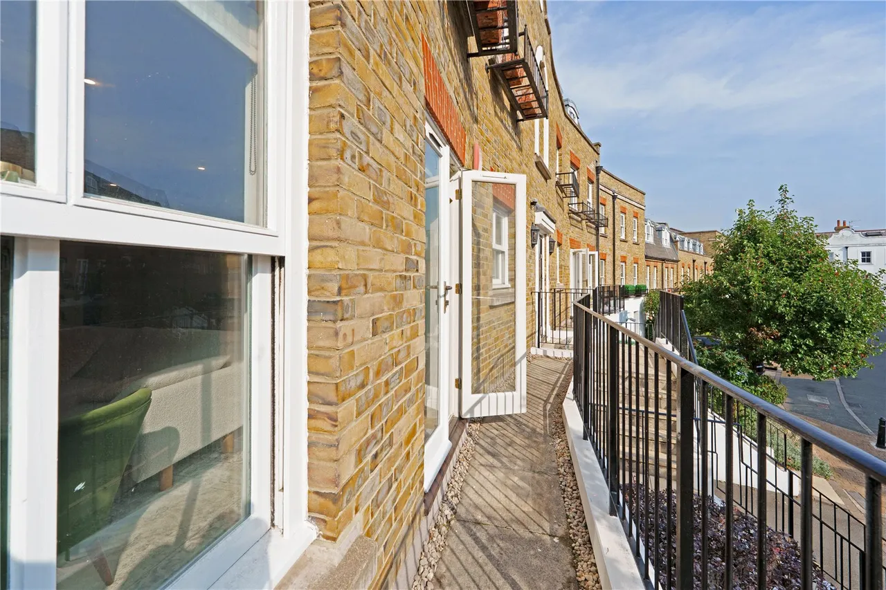 Byron Mews, Hampstead, NW3, photo 5