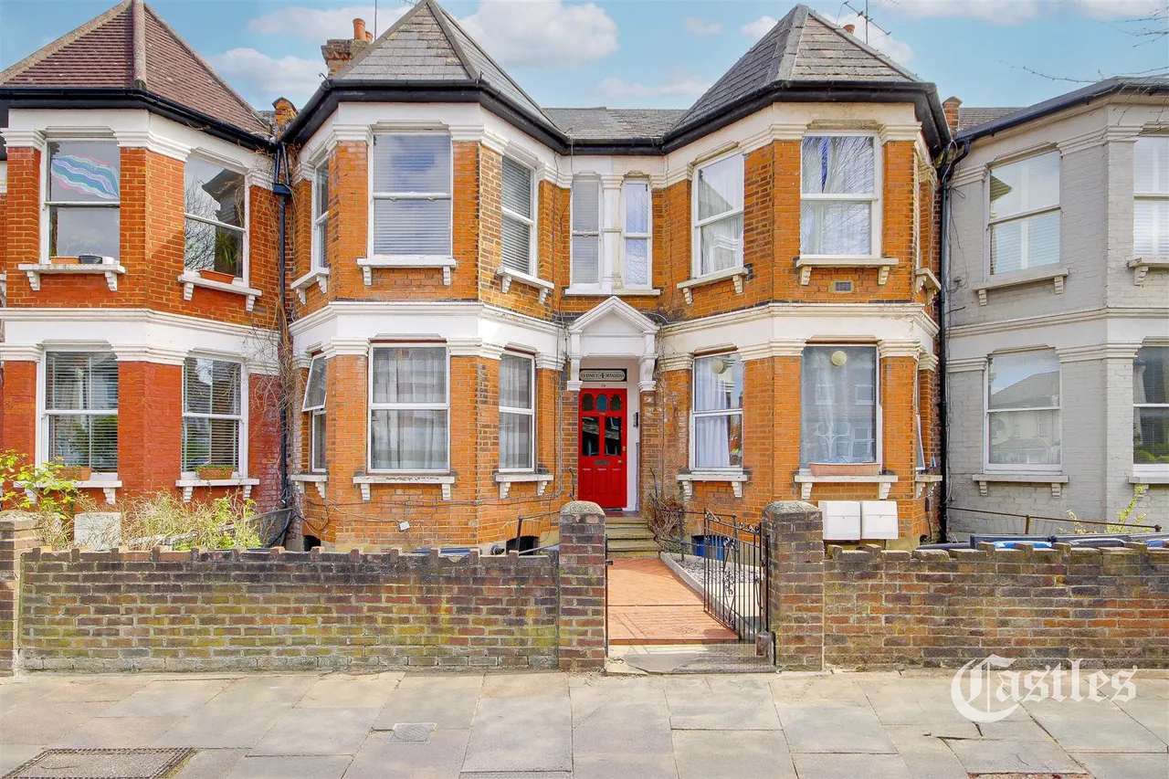 Marlborough Road, N22, photo 15