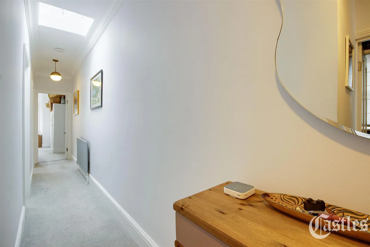 Marlborough Road, N22, photo 21