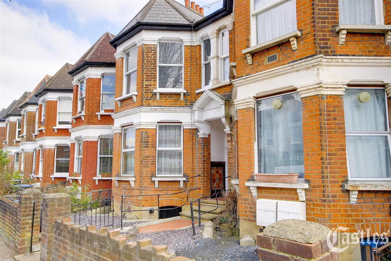 Marlborough Road, N22, photo 27