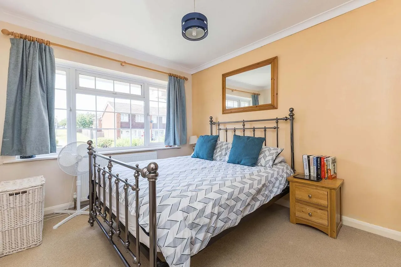 Hambleden Walk, Furze Platt, Maidenhead, Berkshire, photo 11