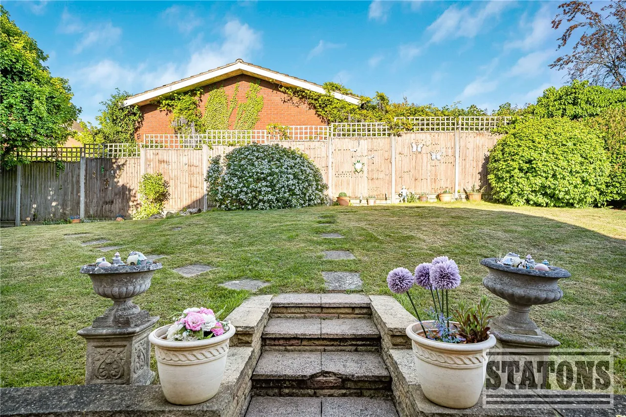 Park Road, New Barnet, EN4 9QR, photo 27