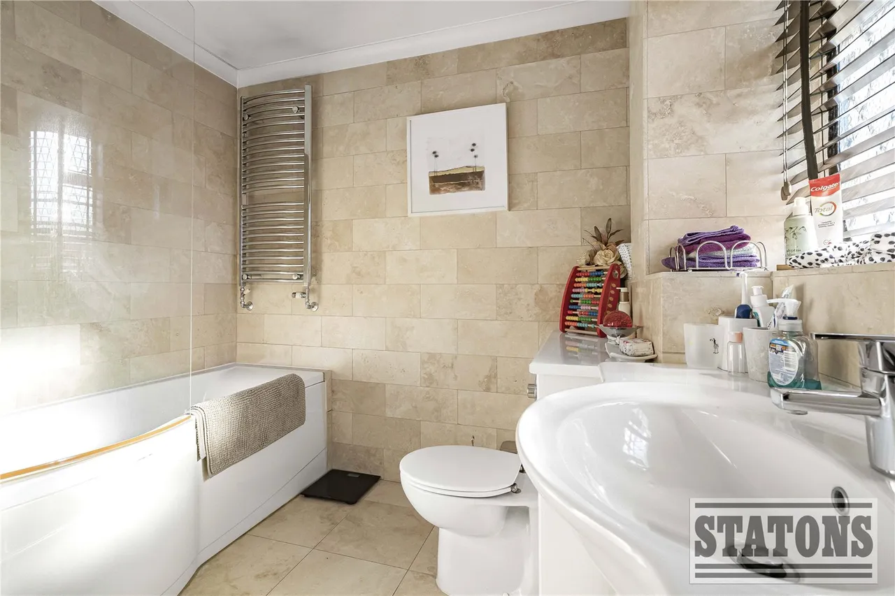 Park Road, New Barnet, EN4 9QR, photo 21