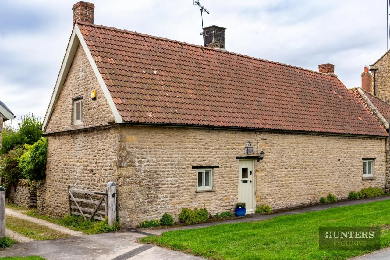 West Lane, Snainton, YO13, photo 21