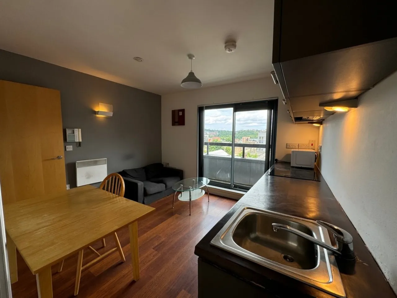 Upper Allen Street, S3, photo 4