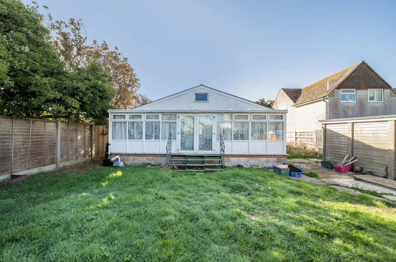 West Street, Selsey, PO20, photo 19
