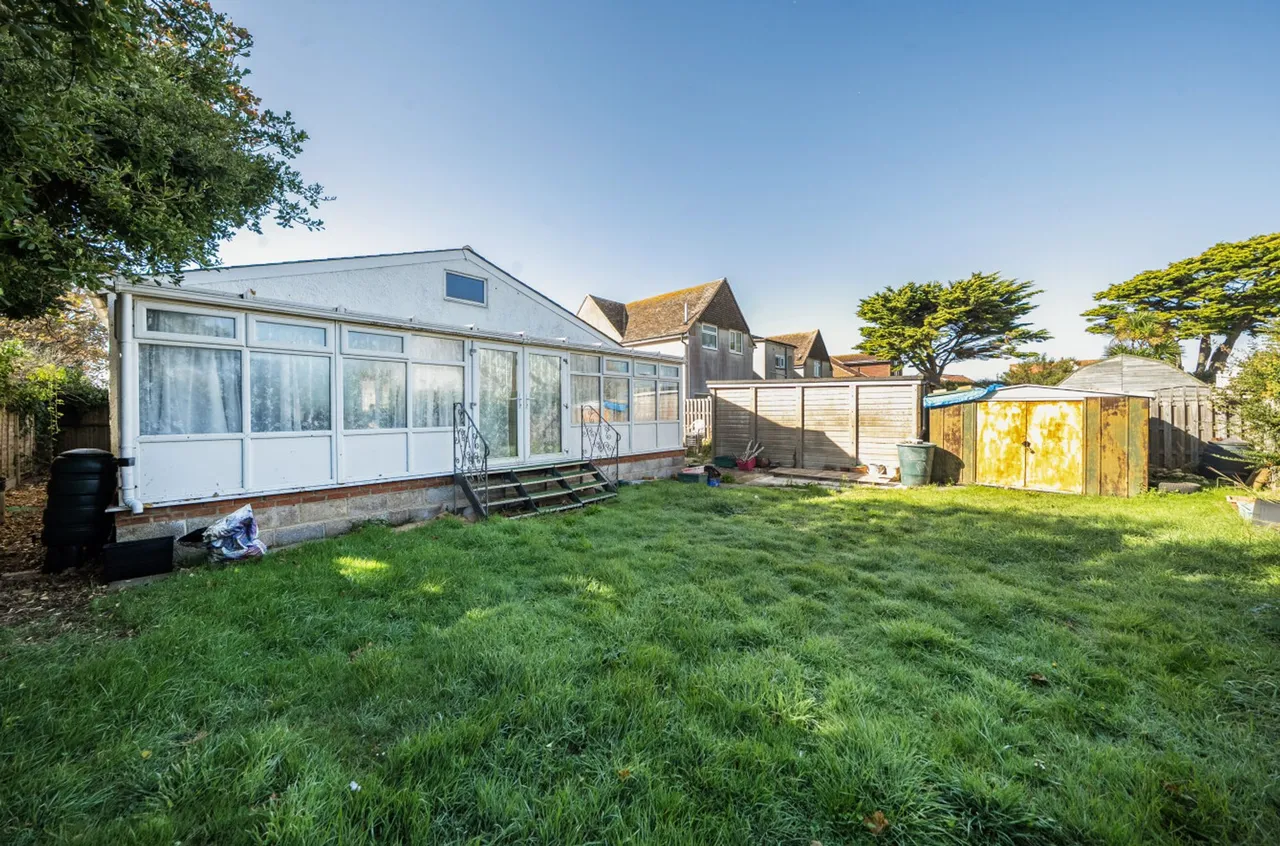 West Street, Selsey, PO20, photo 20