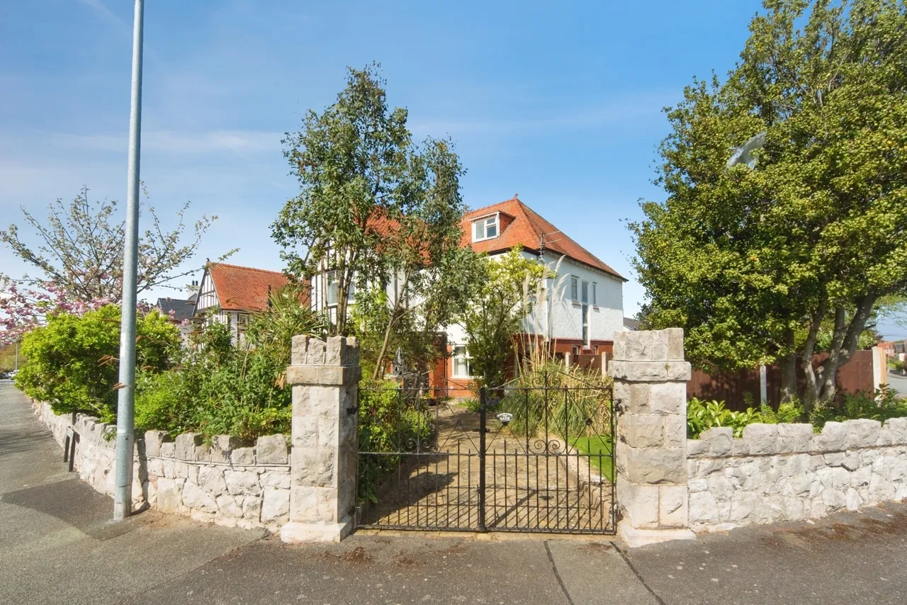 Ebberston Road East, Rhos on Sea, LL28, photo 19