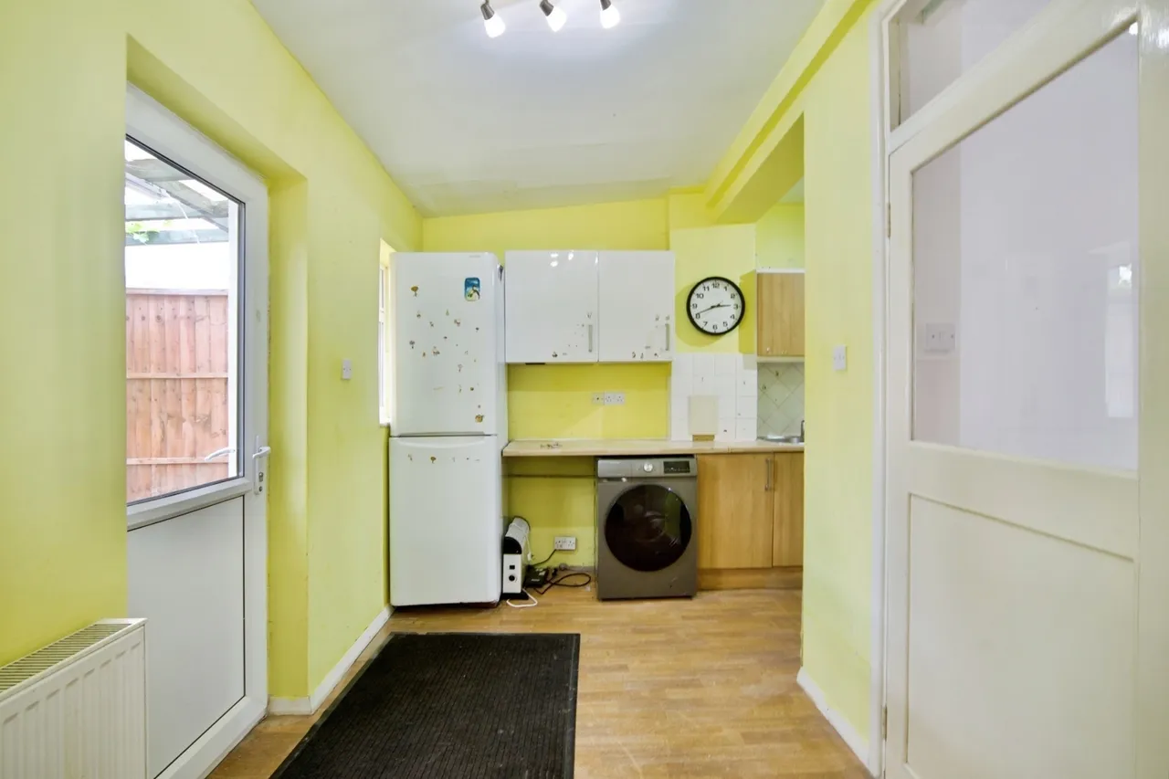 White Horse Road, East Ham, London, E6, photo 12