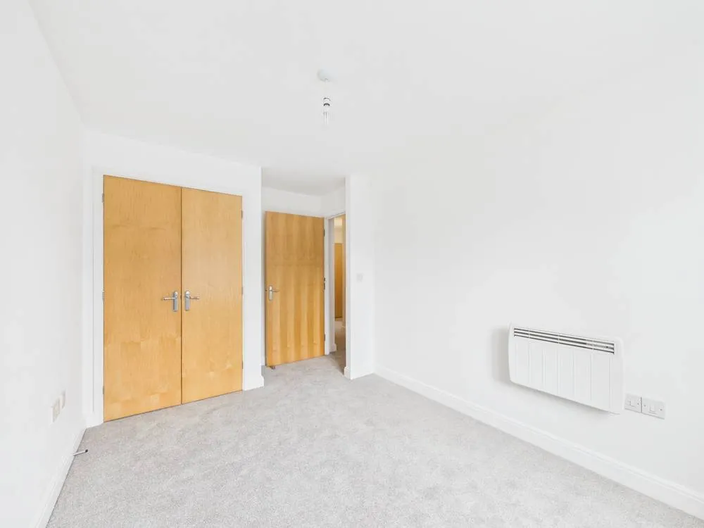 Pintail Close, Cheltenham, GL51, photo 17