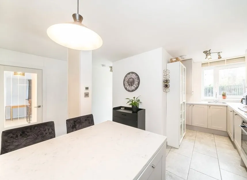 1 bed flat for sale — Ericcson Close, Wandsworth, SW18