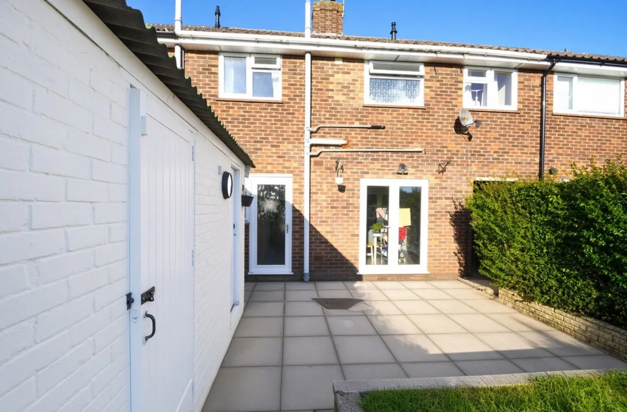 Clyde Road, Staines-upon-Thames, photo 7