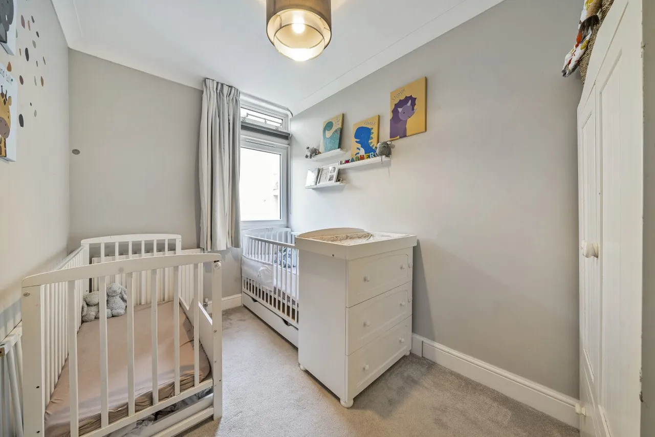 Cedars Road, London, SW4, photo 11