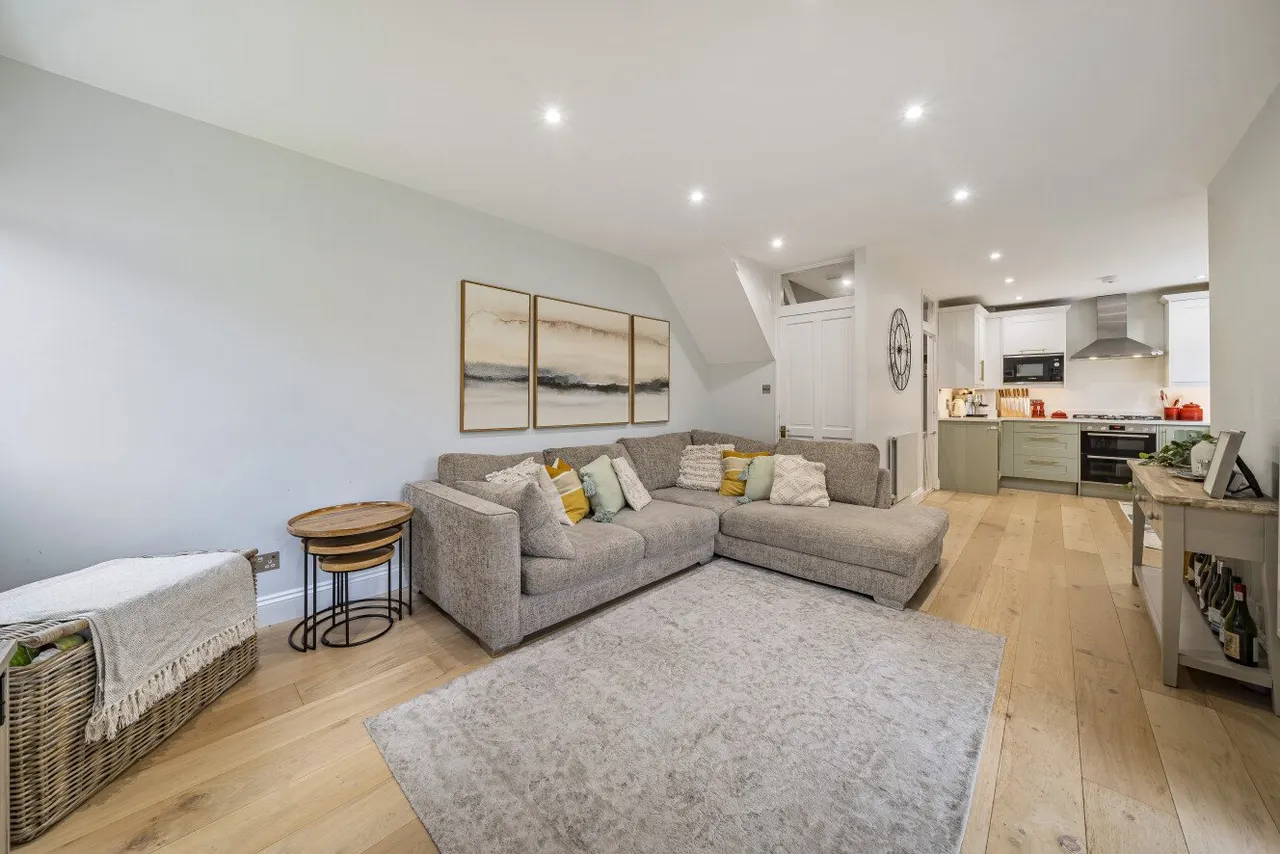 Cedars Road, London, SW4, photo 6