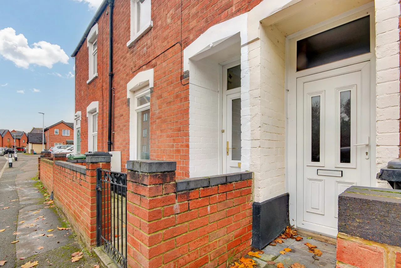 2 bed house for sale — Ducie Street, Tredworth, Gloucester, GL1