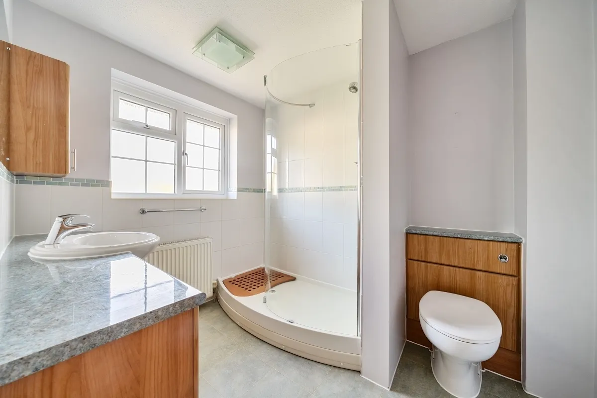 Amberley Close, Haywards Heath, RH16, photo 8