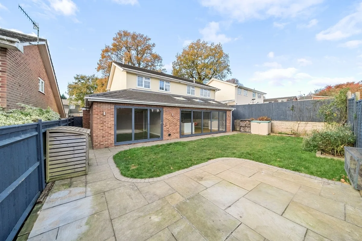 Amberley Close, Haywards Heath, RH16, photo 12