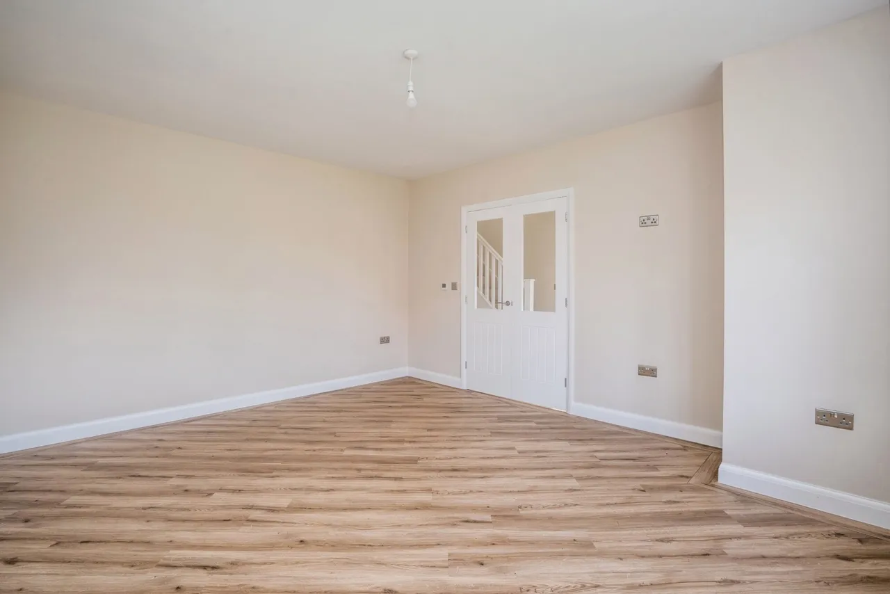 Orchard Close, Bosham, PO18, photo 7