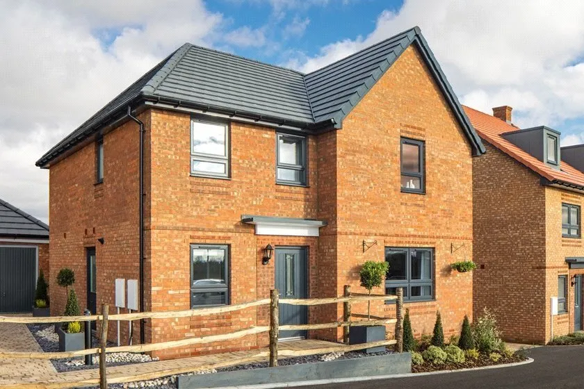 4 bed house for sale — Clipstone Park, Briggington Way, Leighton Buzzard, Bedfordshire, LU7