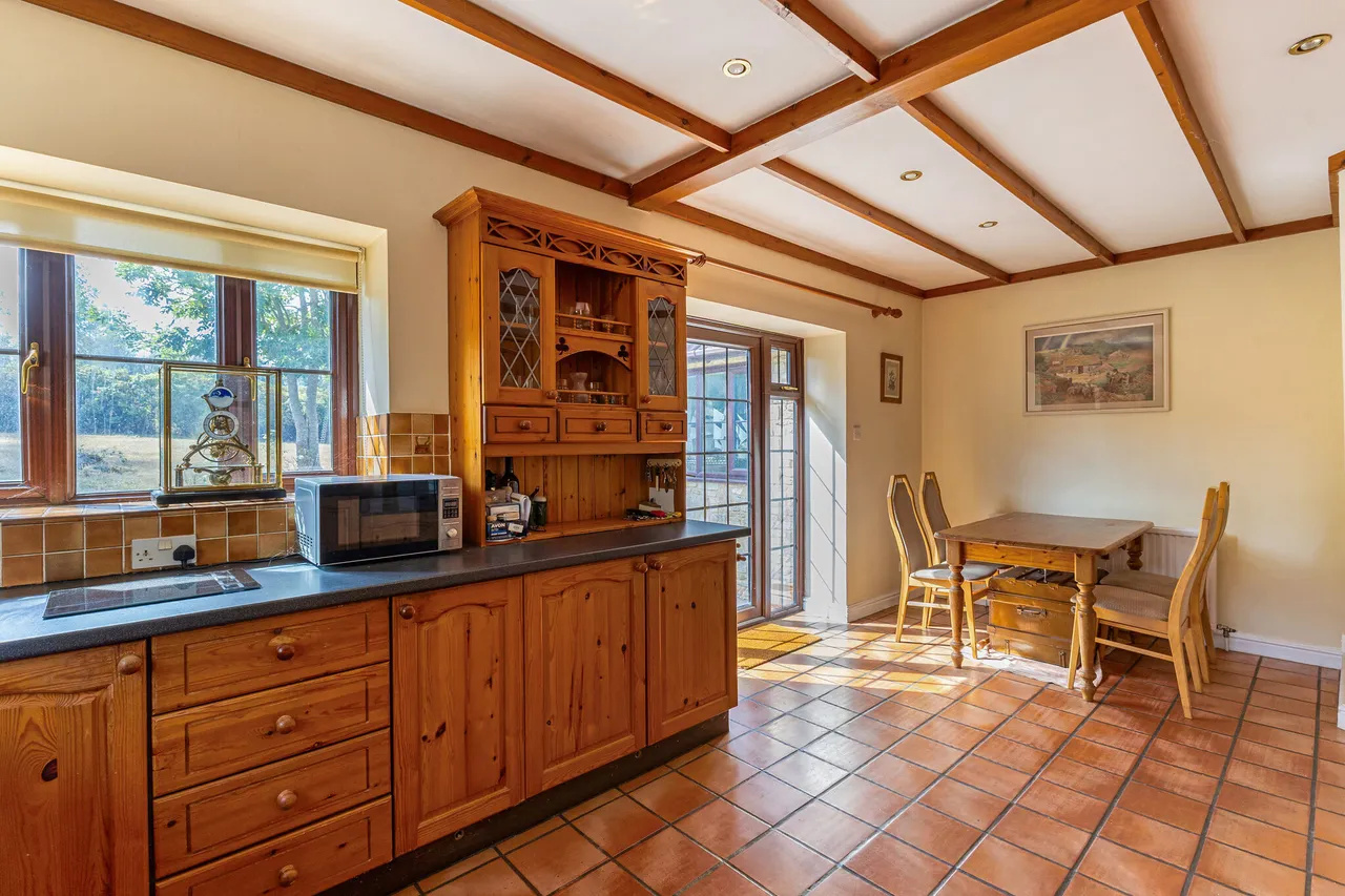 Pucklechurch Road, Hinton, SN14, photo 5
