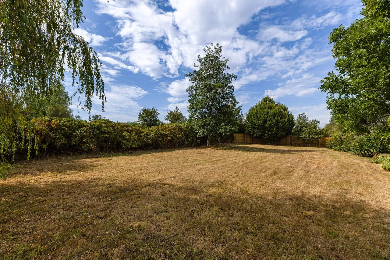 Pucklechurch Road, Hinton, SN14, photo 6
