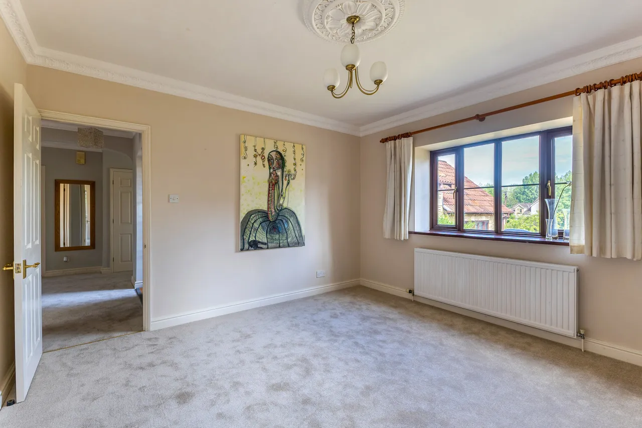 Pucklechurch Road, Hinton, SN14, photo 11