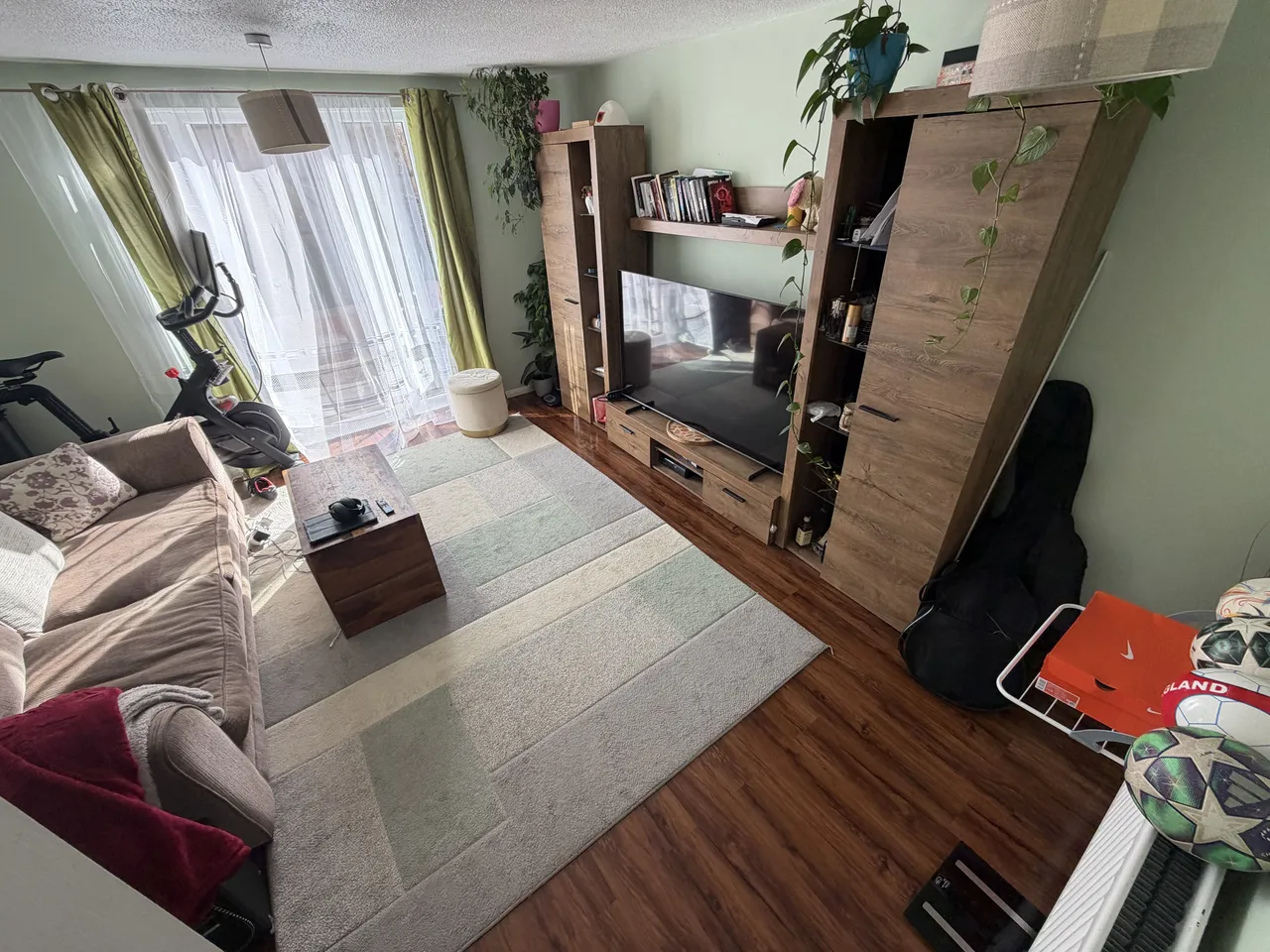 Balmoral Close, Wellingborough, NN8, photo 3