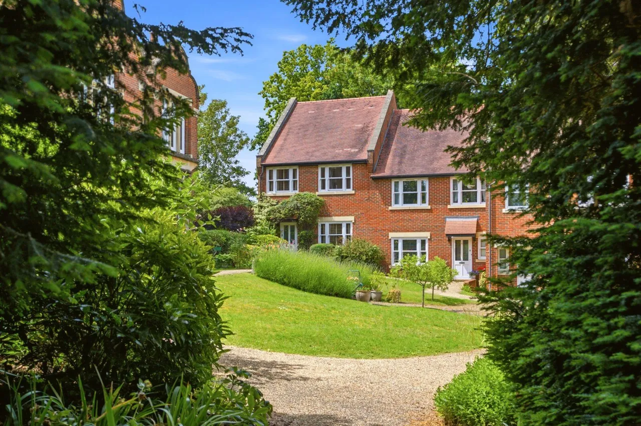 Trevelyan Place, St. Stephens Hill, AL1, photo 17