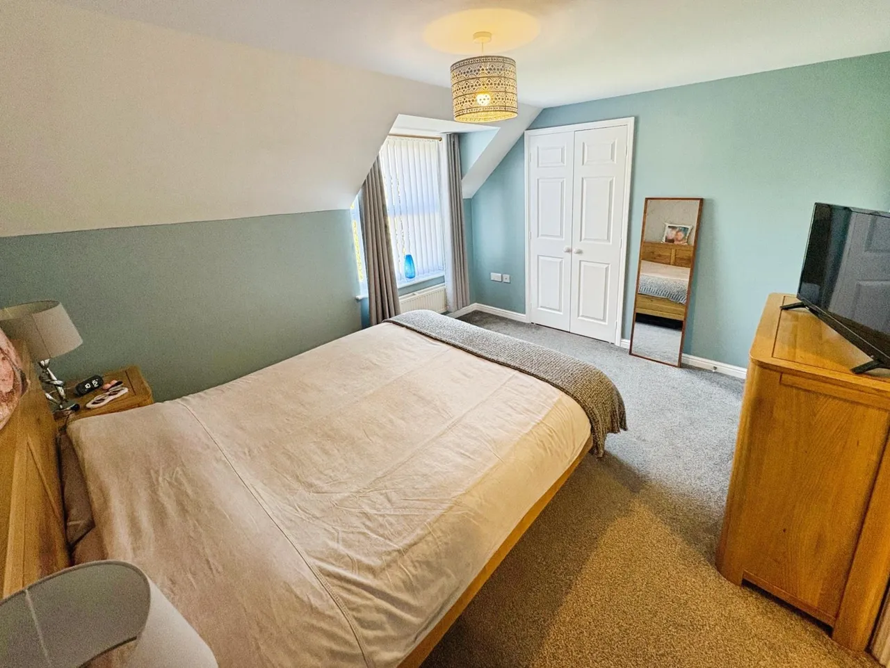 Rose Hip Walk, Witham St Hughs, LN6, photo 10