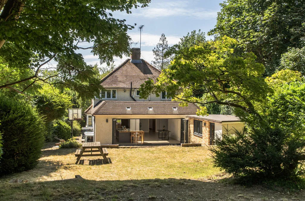 28 Grovelands Road, West Purley CR8 4LA, photo 2