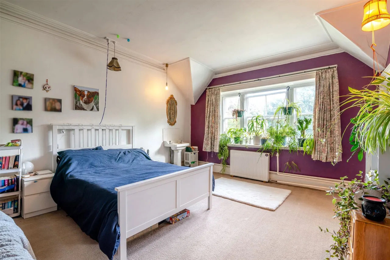 Halifax Road, Calderdale, HD6, photo 14