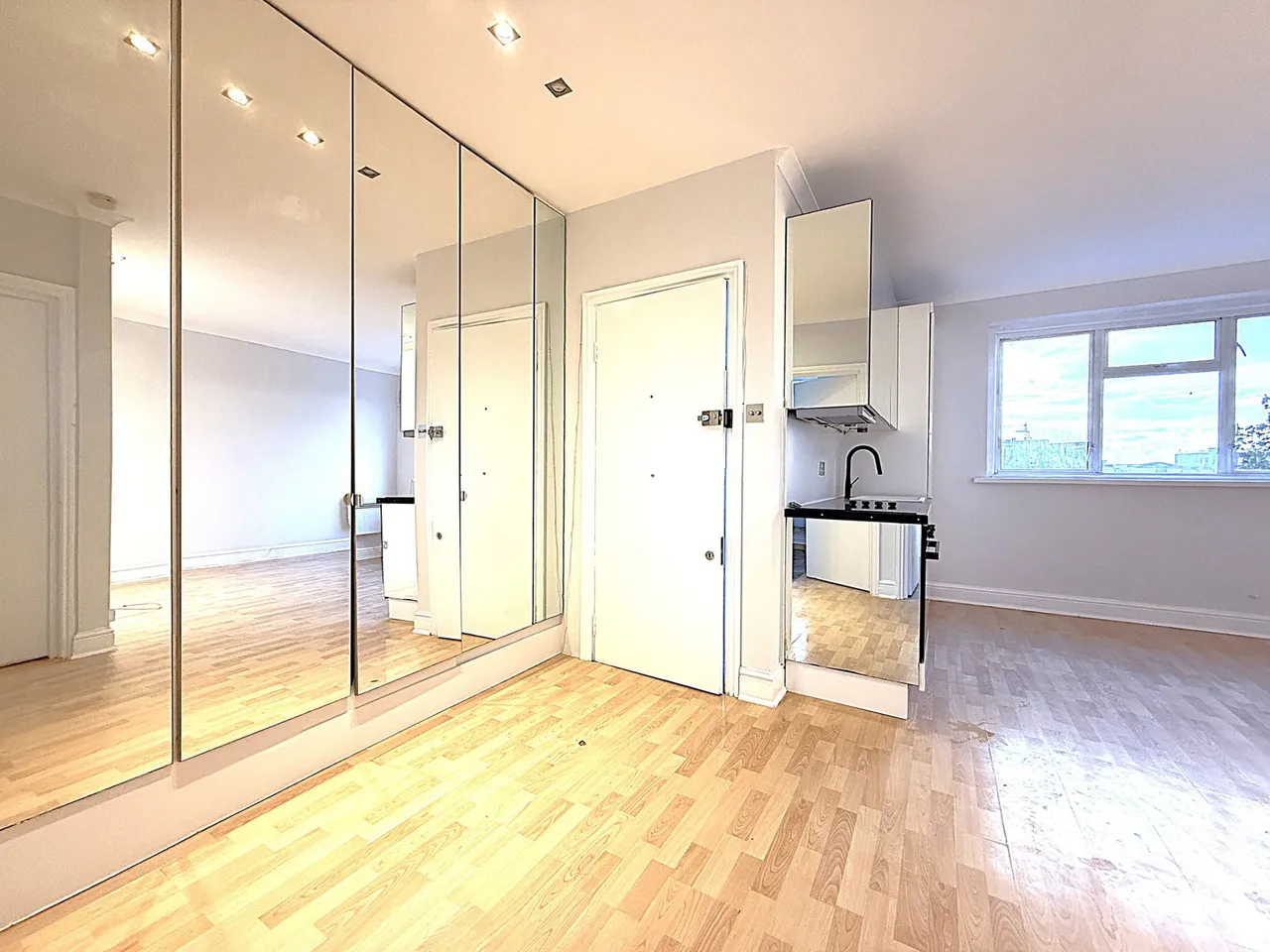 Fernhead Road, London, W9, photo 9