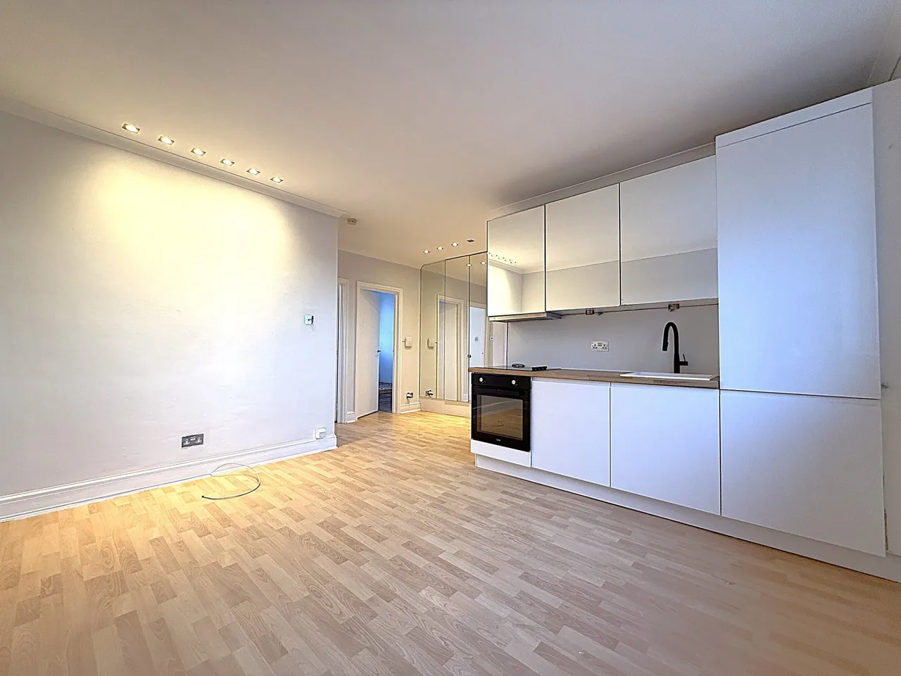Fernhead Road, London, W9, photo 10
