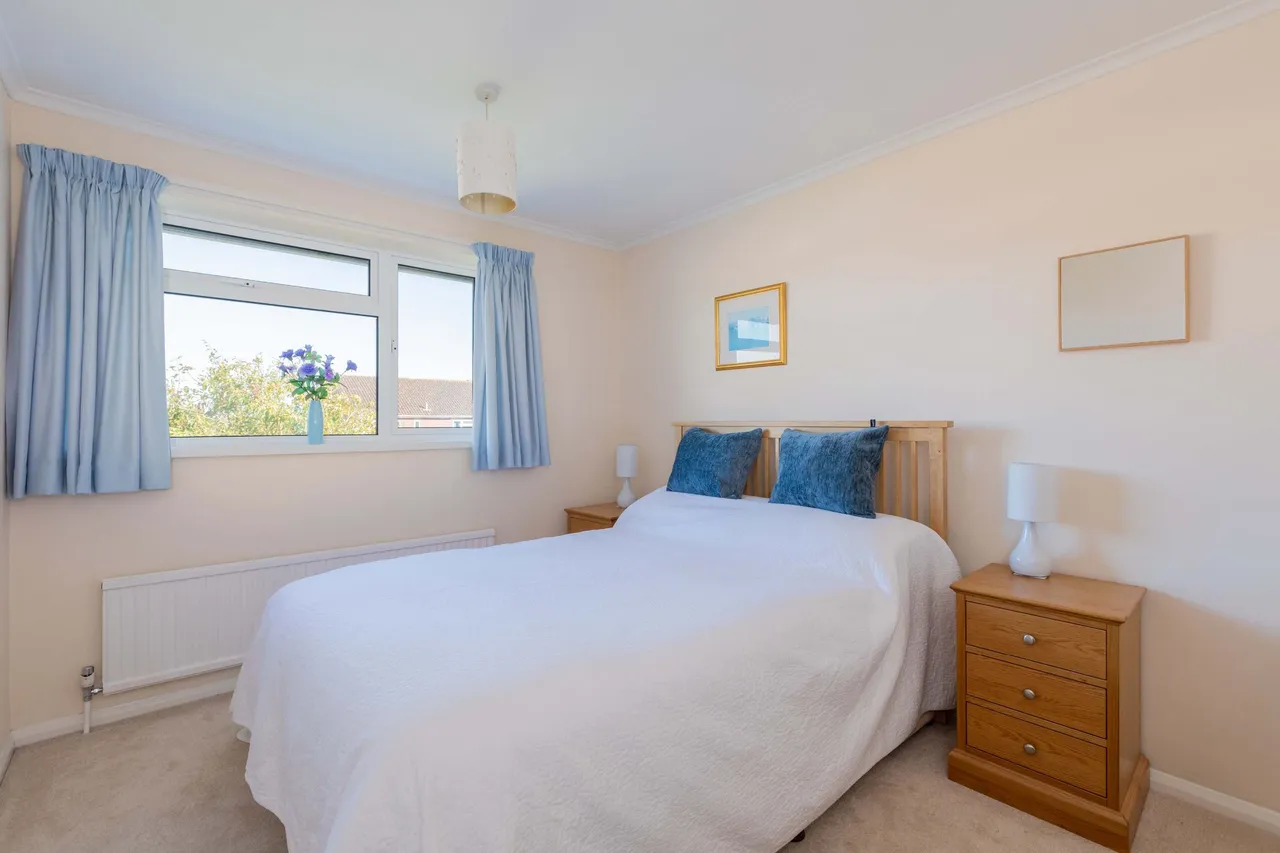 Avondale, Cranbrook Drive, Maidenhead, Berkshire, photo 9