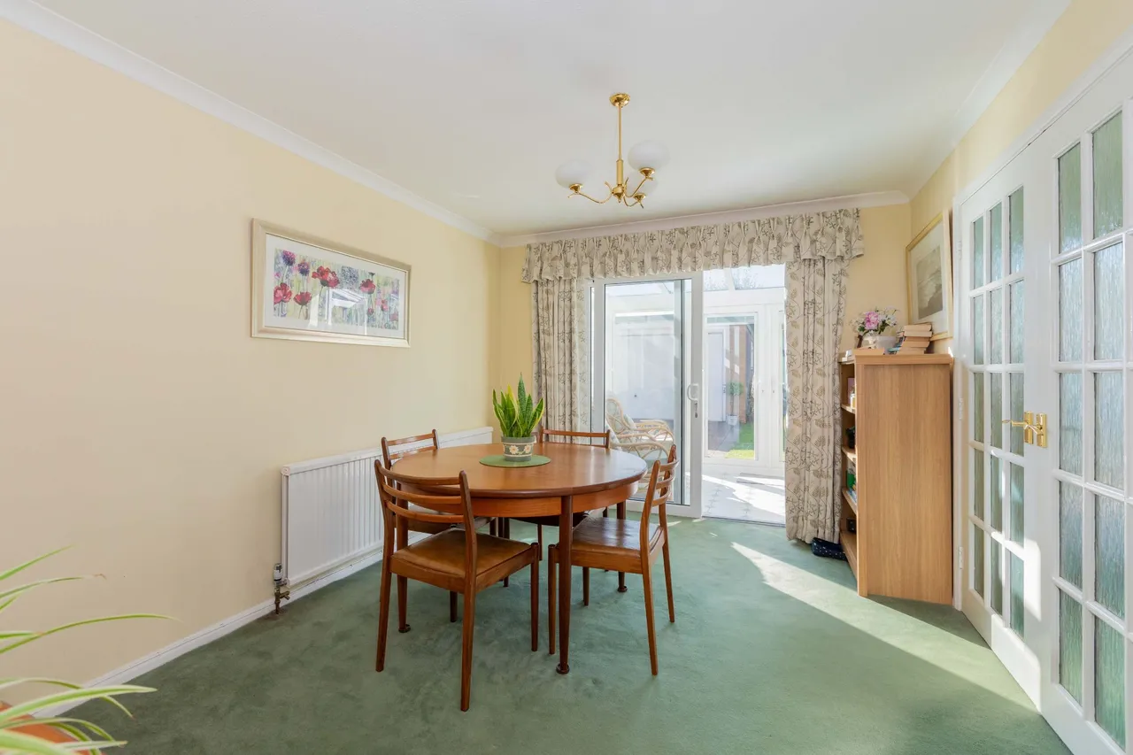 Avondale, Cranbrook Drive, Maidenhead, Berkshire, photo 8