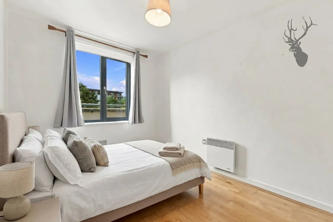 Fairfield Road, London, E3, photo 11