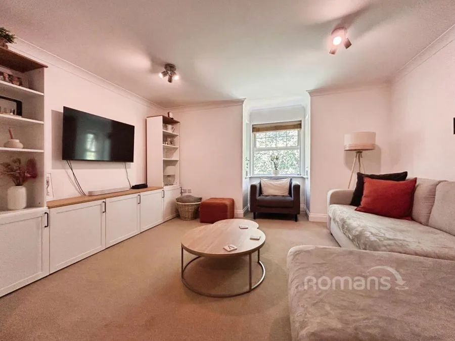 Waleron Road, Fleet, GU51, photo 5